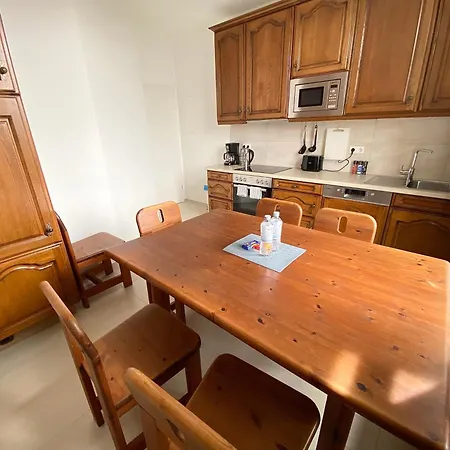 3 Rooms, Free Parking, 25 Min To Duesseldorf, 200 Mbps Wlan Duisburg