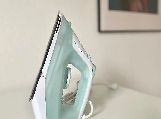 3 Rooms, Free Parking, 25 Min To Duesseldorf, 200 Mbps Wlan Apartamento *