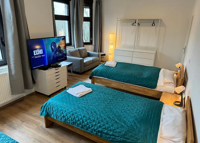 3 Rooms, Free Parking, 25 Min To Duesseldorf, 200 Mbps Wlan *