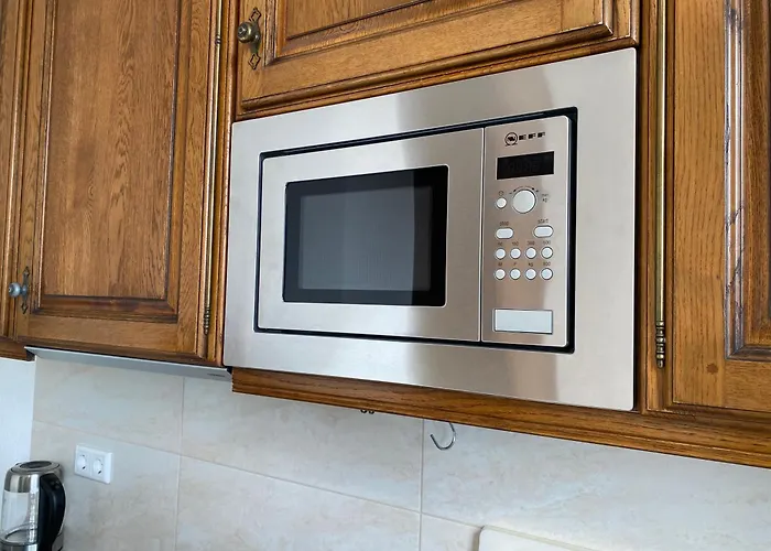 Appartement 3 Rooms, Free Parking, 25 Min To Duesseldorf, 200 Mbps Wlan *