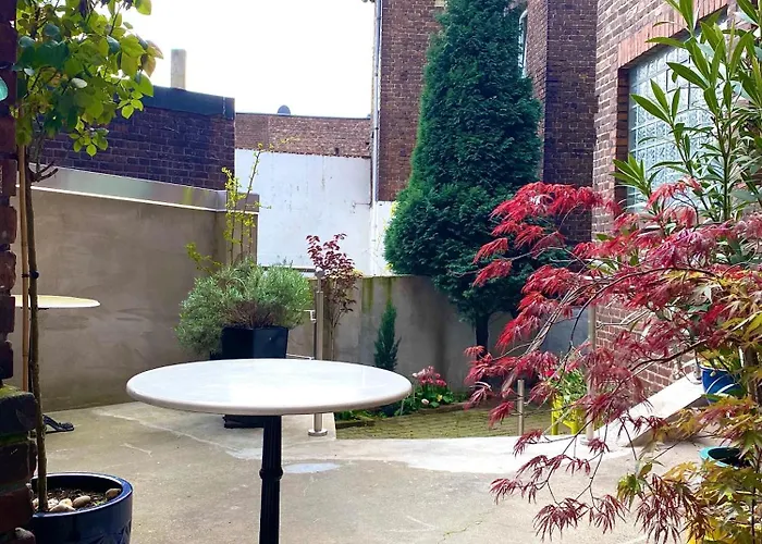 3 Rooms, Free Parking, 25 Min To Duesseldorf, 200 Mbps Wlan